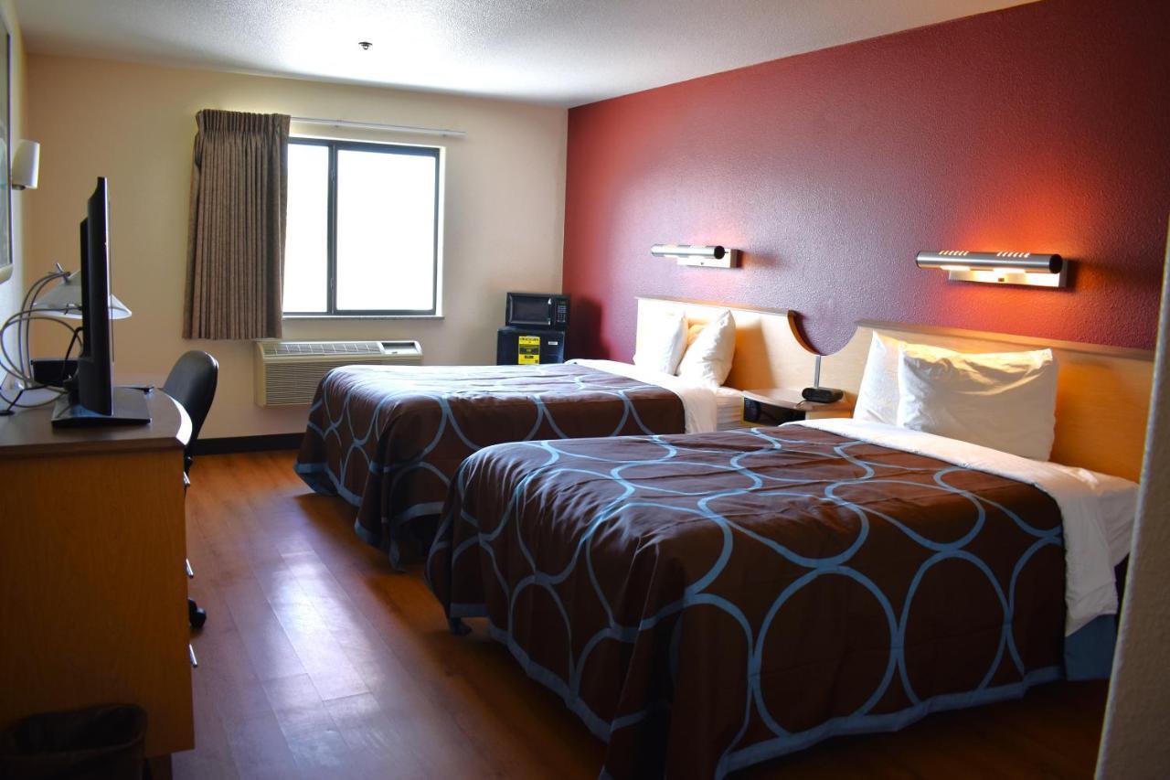 Hotel Super 8 By Wyndham New Braunfels I-35 Zewnętrze zdjęcie