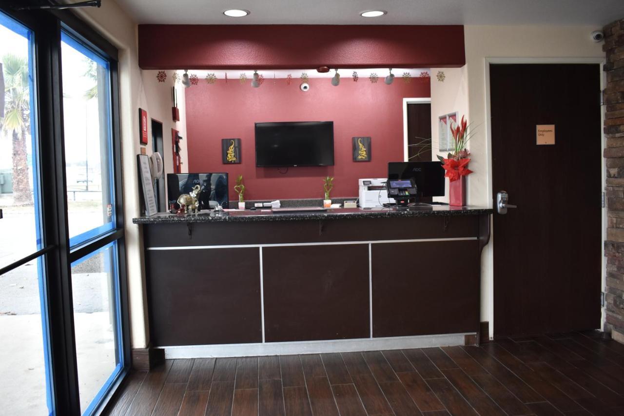 Hotel Super 8 By Wyndham New Braunfels I-35 Zewnętrze zdjęcie
