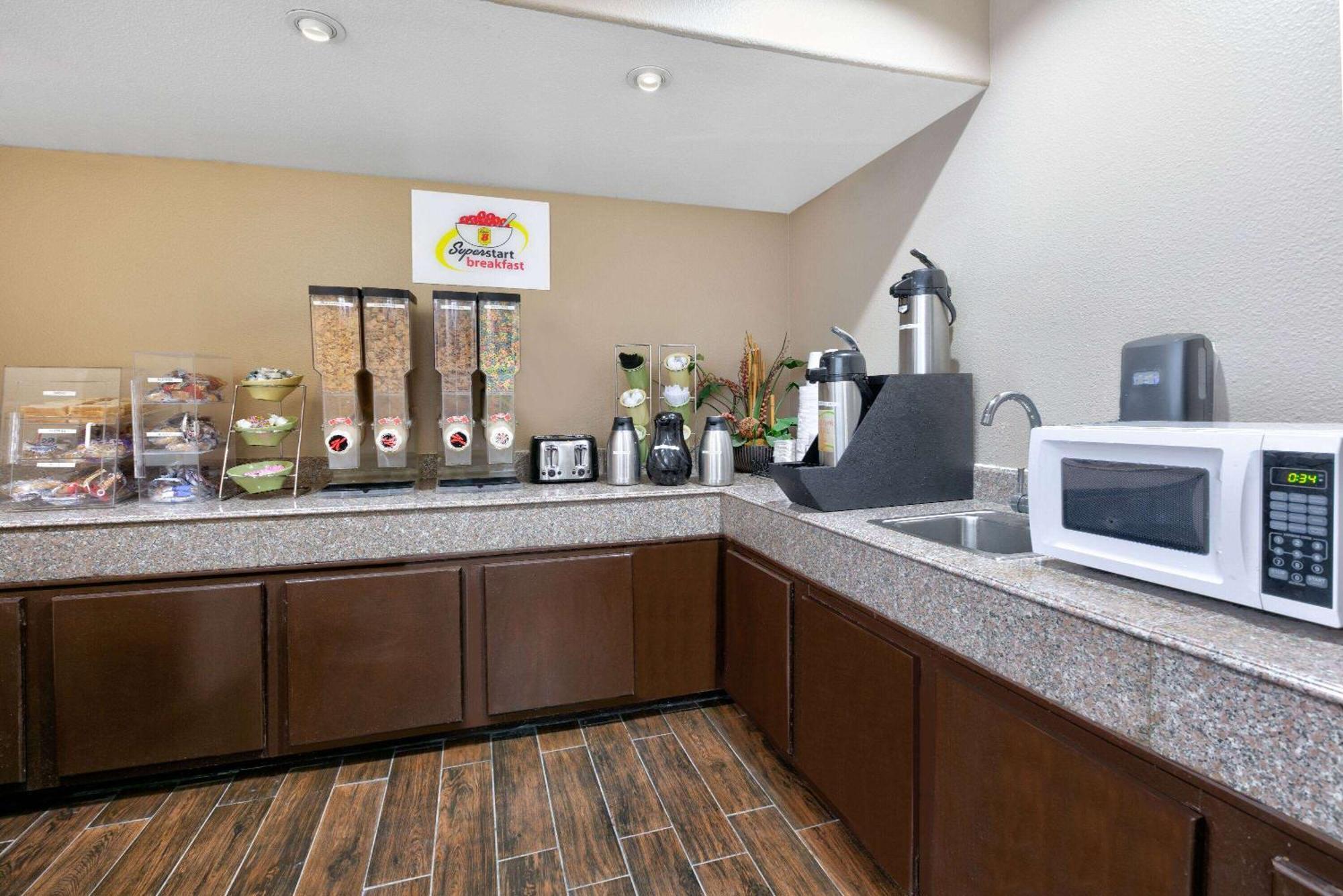 Hotel Super 8 By Wyndham New Braunfels I-35 Zewnętrze zdjęcie