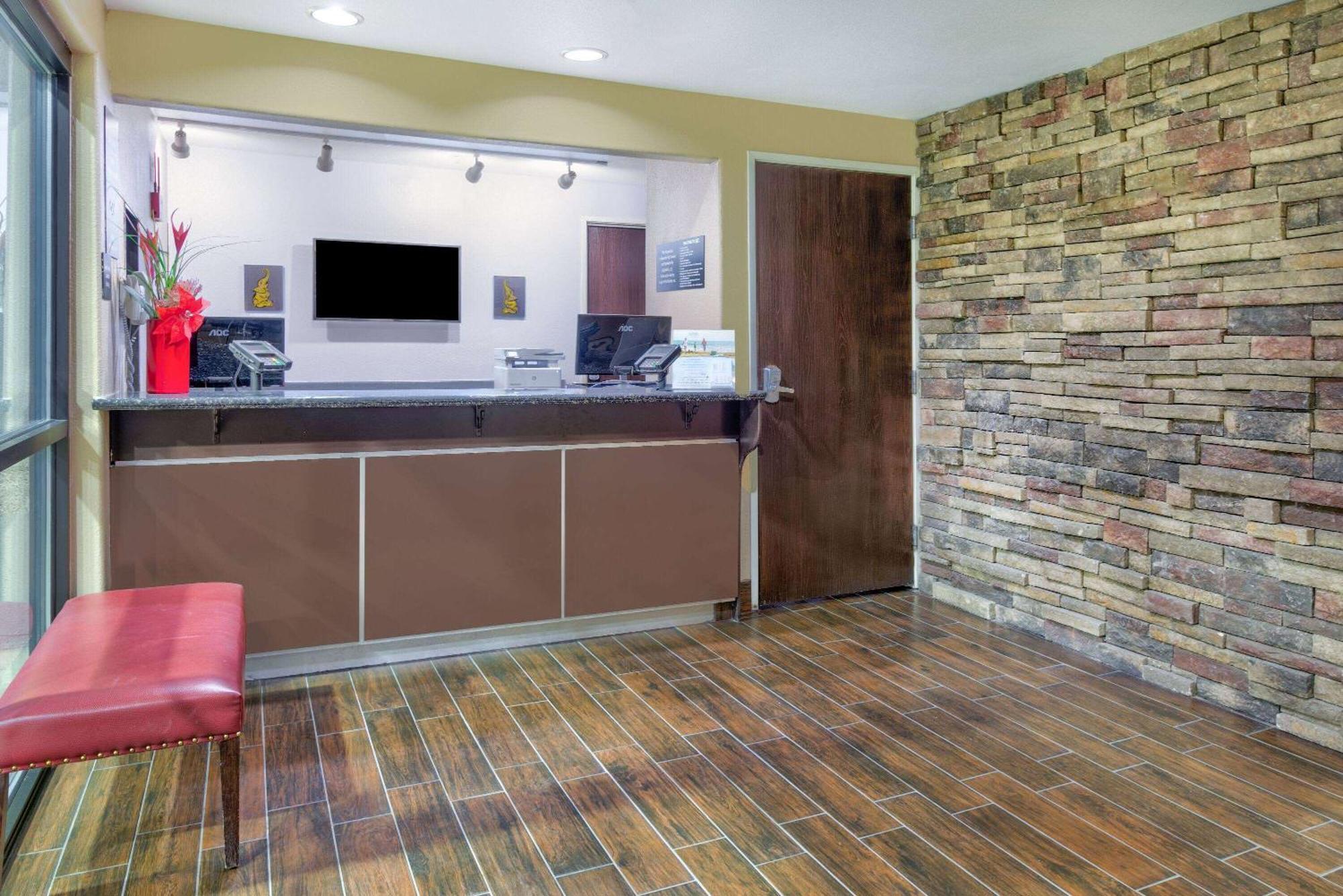 Hotel Super 8 By Wyndham New Braunfels I-35 Zewnętrze zdjęcie
